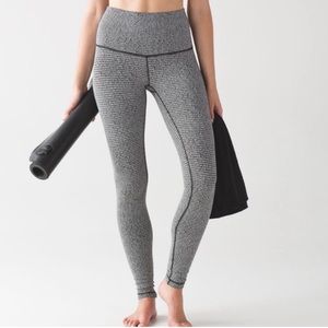 Lululemon full length black and white / gray leggings size 2